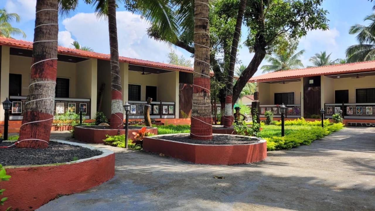 Happy Holiday Alibaug Hotel Alībāg Eksteriør billede